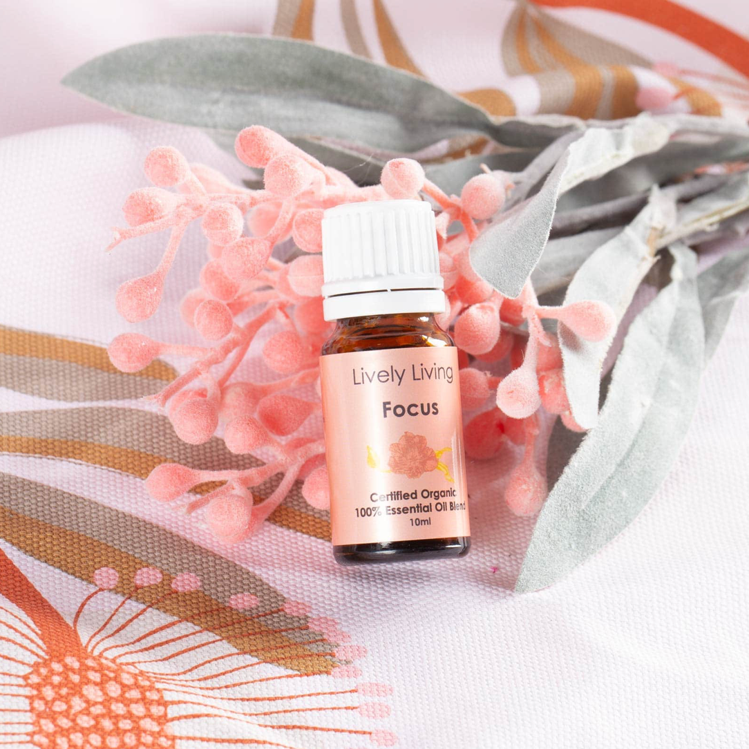 Lively Living Certified Organic Focus Essential Oil Blend 10mL, Enhance Your Concentration