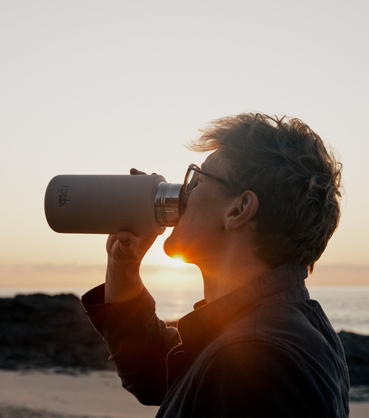 Frank Green Ceramic Reusable Bottle (Grip Finish) with Grip Lid 34oz, Midnight