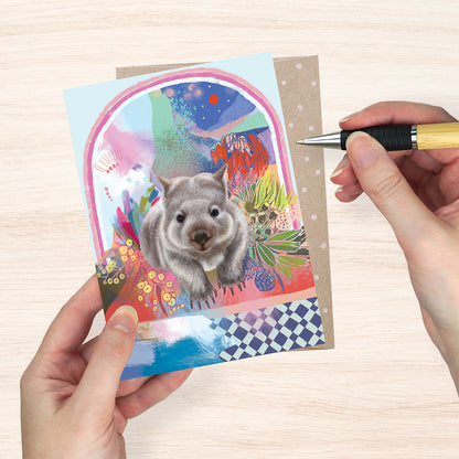 Earth Greetings Wombat Wayfarer Card, Amber Somerset Collection (Includes One Card & One Kraft Envelope)