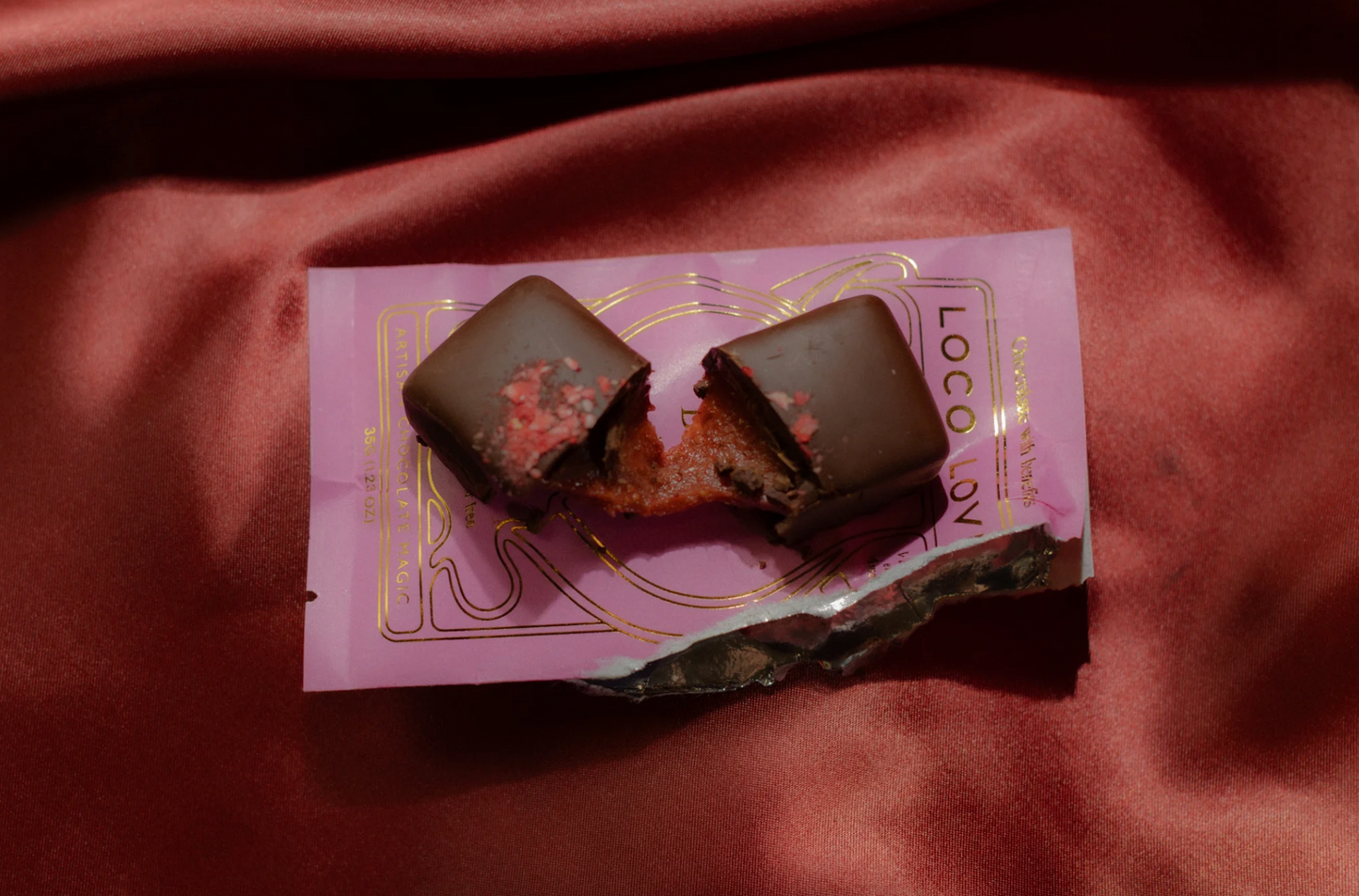 Loco Love Chocolate 35g, Strawberry Vanilla Burst With Hibiscus