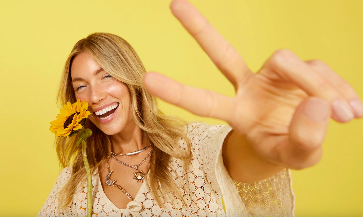 Mad Hippie Vitamin C Toning Mist 118mL, With Tremella Mushroom and Polyglutamic Acid