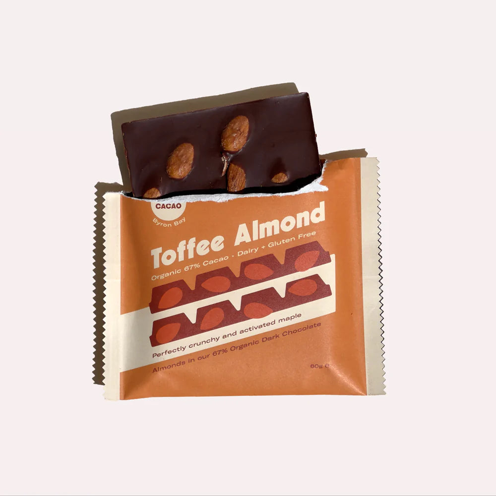 Chow Cacao Toffee Almond Chocolate Block 60g, With 67% Dark Chocolate