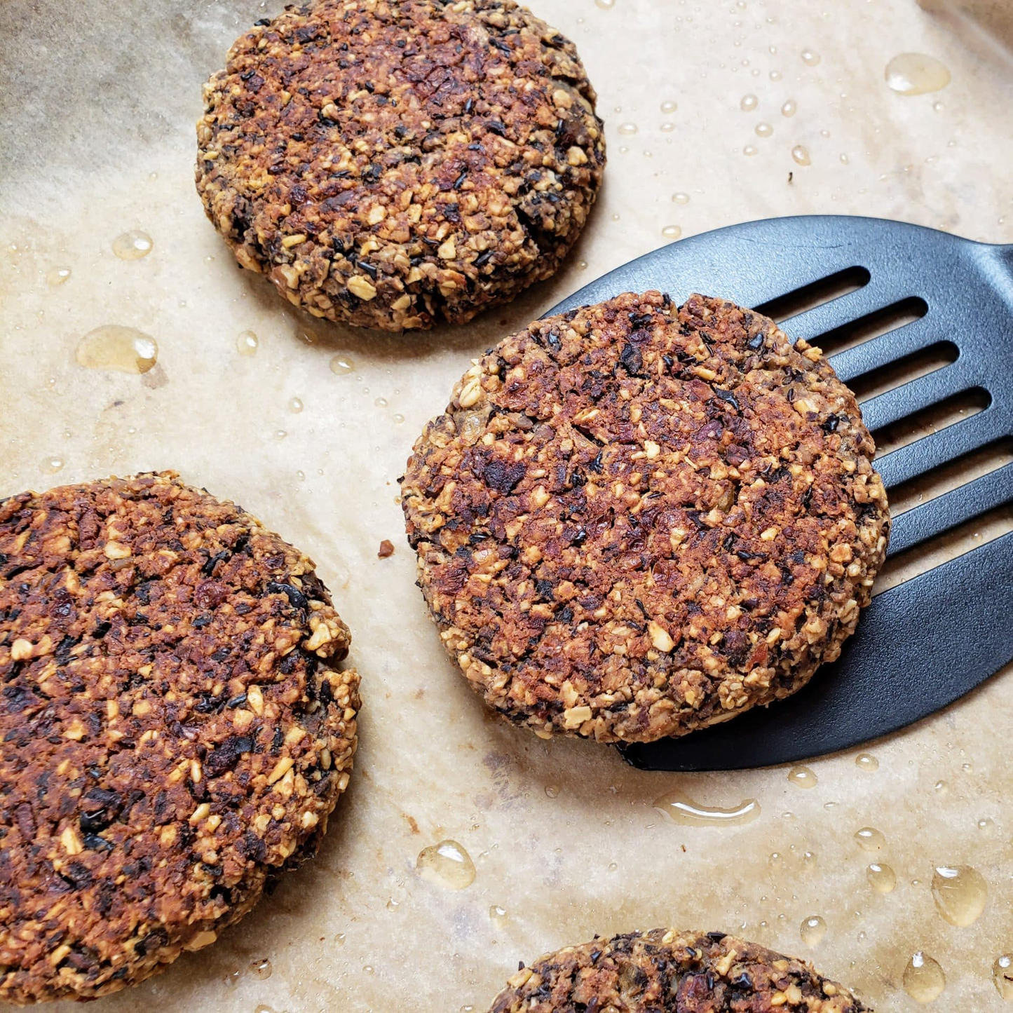 Housemade Patty, Served With Lemon Tahini Dipping Sauce