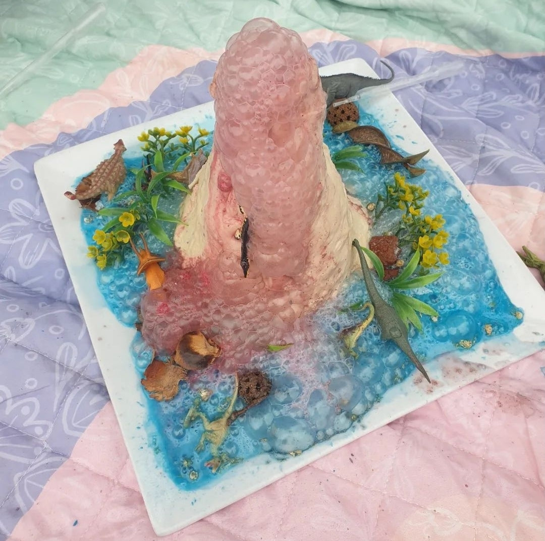 Eco Art & Craft, Make Your Own Volcano Kit {Science & Stem Play}