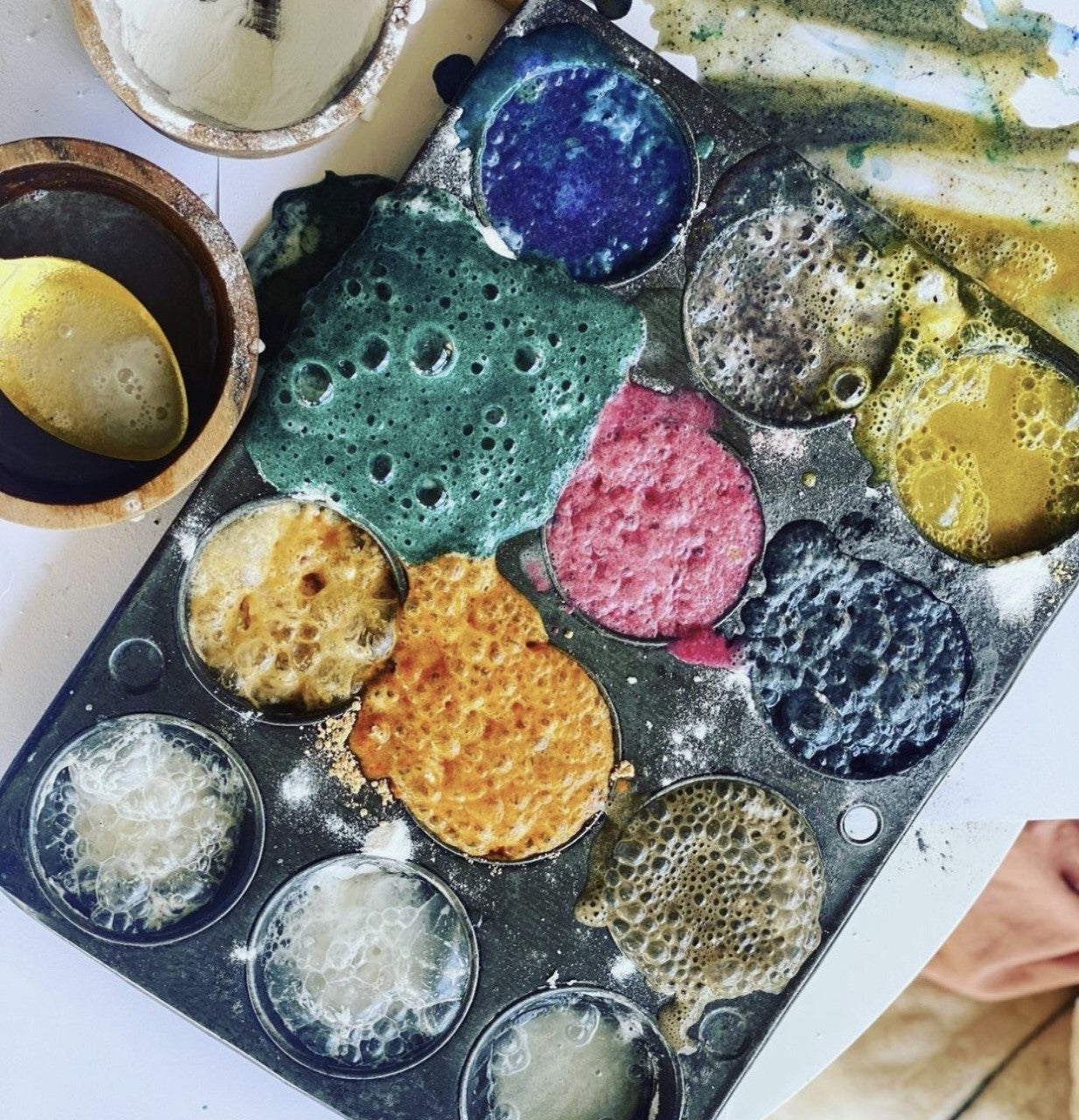 Eco Art & Craft, Eco Fizz & Paint Kit {Play, Potions & Painting}