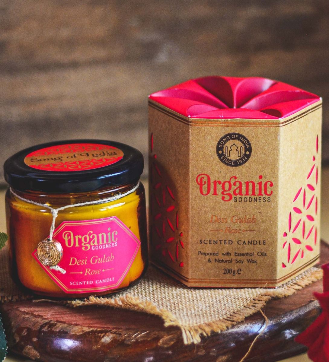 Song of India Desi Gulab Rose Candle 200g, Romantic Floral Warmth