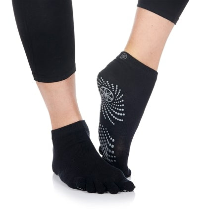 Gaiam Performance Yoga Socks Super Grippy, Full Toe Small - Medium Size